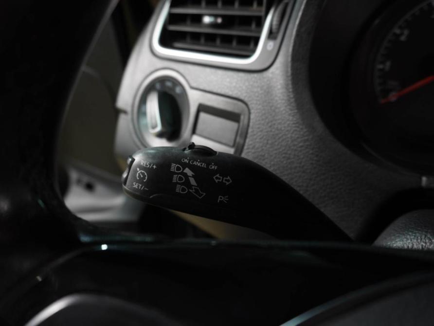Volkswagen Polo V Рестайлинг Воронеж  - изображение 13