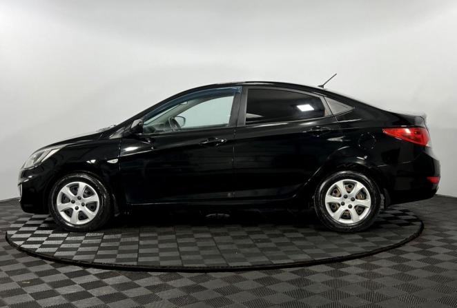 Hyundai Solaris I с пробегом 2012 года, цена 700 000 рублей, 203280 км, седан, Автокод Объявления