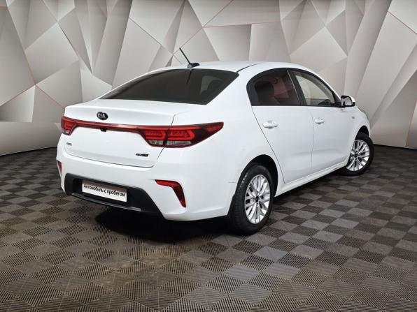 Kia Rio IV с пробегом 2018 года, цена 1 049 000 рублей, 200035 км, седан, Автокод Объявления