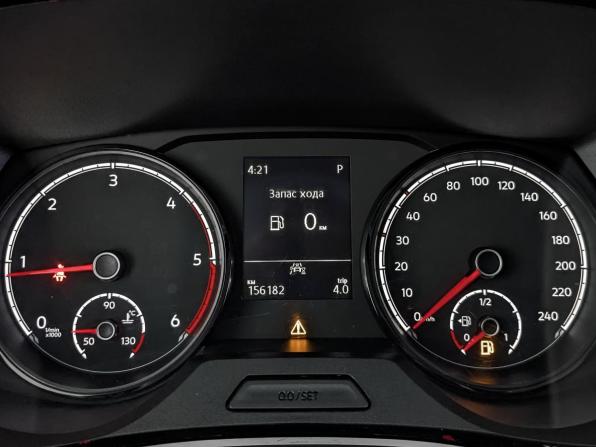 Volkswagen Multivan T6 Рестайлинг с пробегом 2020 года, цена 4 390 000 рублей, 156022 км, минивэн, Автокод Объявления
