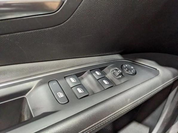 Peugeot 3008 II с пробегом 2020 года, цена 1 850 000 рублей, 100610 км, внедорожник, Автокод Объявления