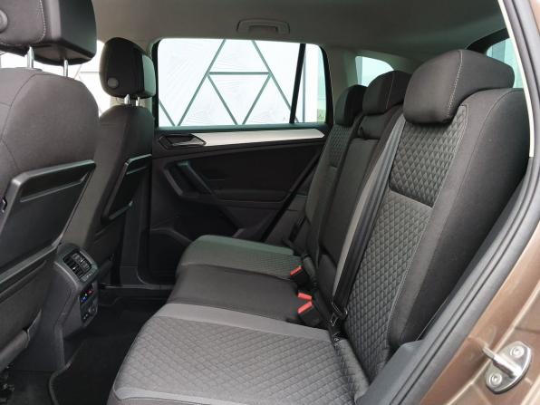 Volkswagen Tiguan II с пробегом 2017 года, цена 1 999 000 рублей, 246425 км, внедорожник, Автокод Объявления