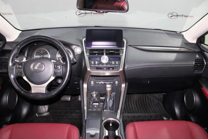 Lexus NX I Рестайлинг с пробегом 2019 года, цена 4 100 000 рублей, 65550 км, внедорожник, Автокод Объявления