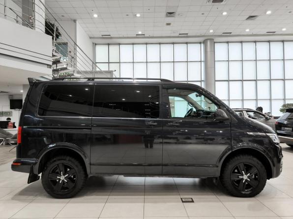 Volkswagen Multivan T6 Рестайлинг с пробегом 2021 года, цена 5 300 000 рублей, 128330 км, минивэн, Автокод Объявления