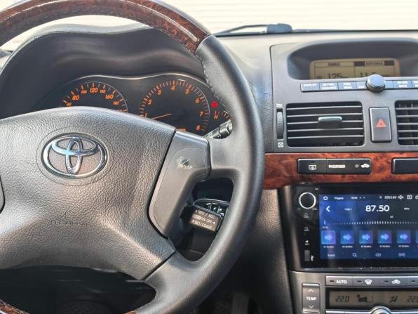 Toyota Avensis II с пробегом 2004 года, цена 677 000 рублей, 275446 км, седан, Автокод Объявления