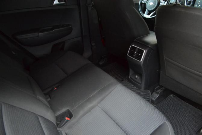 Kia Sportage IV Рестайлинг с пробегом 2018 года, цена 1 950 000 рублей, 133293 км, внедорожник, Автокод Объявления