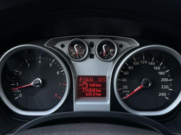 Ford Focus II Рестайлинг с пробегом 2011 года, цена 550 000 рублей, 274937 км, хэтчбек, Автокод Объявления