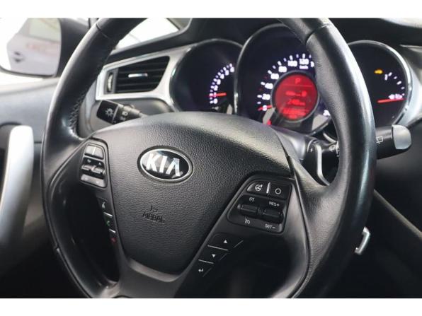 Kia Ceed II Рестайлинг с пробегом 2017 года, цена 1 429 000 рублей, 222337 км, универсал, Автокод Объявления