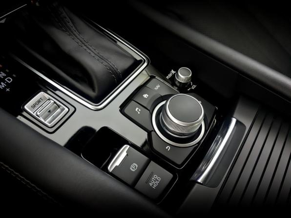 Mazda 6 III (GJ) Рестайлинг 2 с пробегом 2021 года, цена 3 250 000 рублей, 66052 км, седан, Автокод Объявления