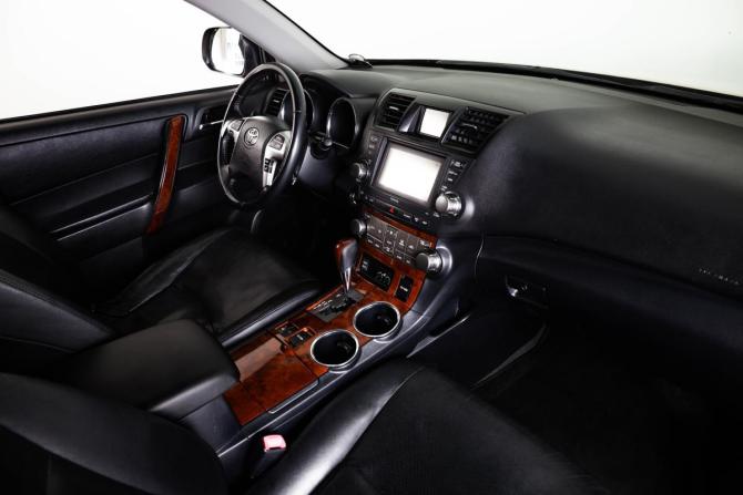Toyota Highlander II (XU40) Рестайлинг с пробегом 2010 года, цена 1 949 000 рублей, 163181 км, внедорожник, Автокод Объявления