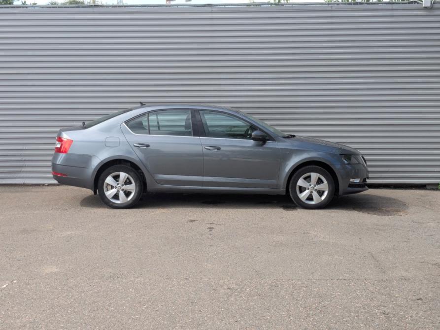 Skoda Octavia III (A7) Рестайлинг Москва  - изображение 30