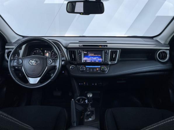 Toyota RAV4 IV (XA40) Рестайлинг с пробегом 2018 года, цена 2 298 000 рублей, 178092 км, внедорожник, Автокод Объявления