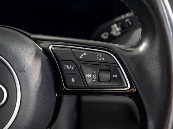 Audi A3 III (8V) Рестайлинг с пробегом 2019 года, цена 1 500 000 рублей, 57138 км, хэтчбек, Автокод Объявления