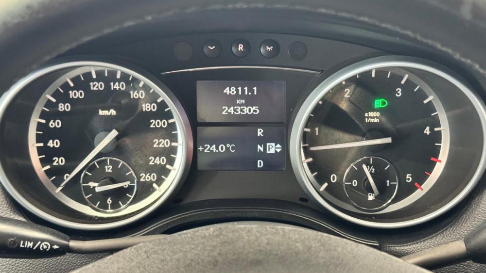 Mercedes-Benz M-Класс II (W164) Рестайлинг Киров  - изображение 11