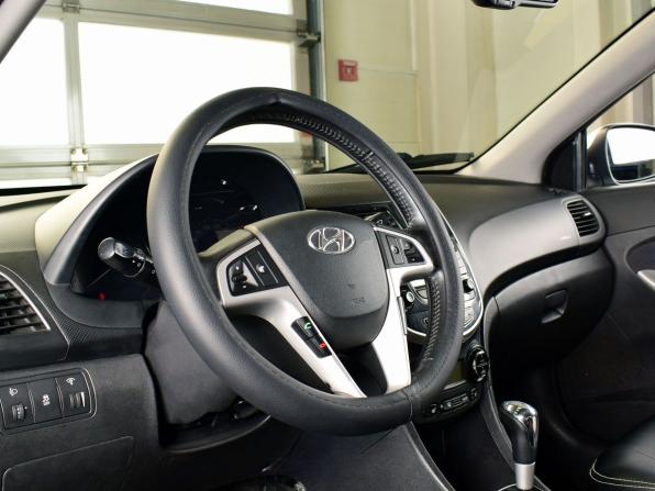 Hyundai Solaris I с пробегом 2012 года, цена 929 995 рублей, 168140 км, седан, Автокод Объявления