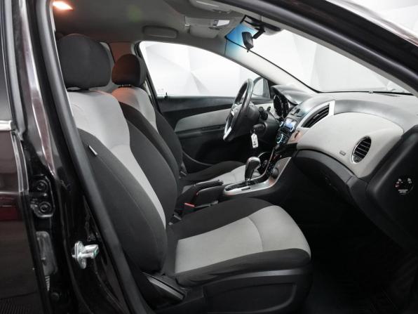 Chevrolet Cruze I Рестайлинг с пробегом 2013 года, цена 771 500 рублей, 180000 км, седан, Автокод Объявления