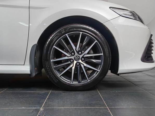 Toyota Camry VIII (XV70) Рестайлинг с пробегом 2021 года, цена 3 695 000 рублей, 85922 км, седан, Автокод Объявления