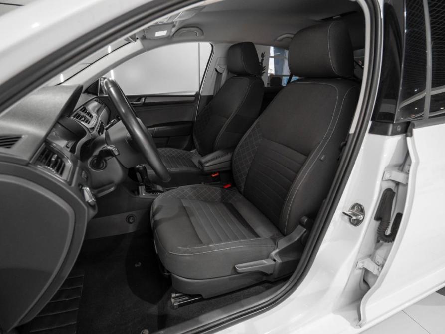 Skoda Rapid I Рестайлинг Москва  - изображение 9