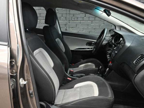 Kia Ceed II с пробегом 2014 года, цена 1 150 000 рублей, 223864 км, хэтчбек, Автокод Объявления