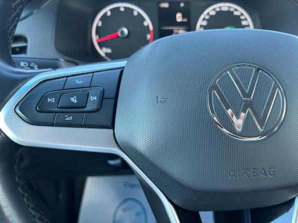 Volkswagen Polo VI с пробегом 2021 года, цена 1 495 200 рублей, 181000 км, лифтбек, Автокод Объявления