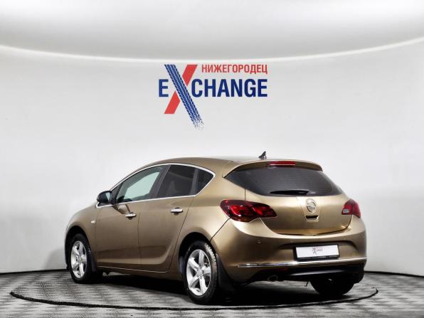 Opel Astra J Рестайлинг с пробегом 2013 года, цена 699 000 рублей, 170825 км, хэтчбек, Автокод Объявления