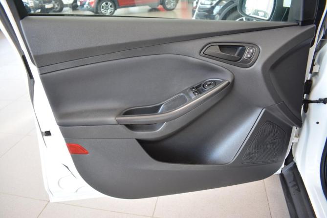 Ford Focus III Рестайлинг с пробегом 2019 года, цена 799 000 рублей, 241000 км, хэтчбек, Автокод Объявления