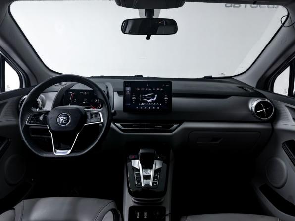BYD Yuan I Рестайлинг 2 (Pro) с пробегом 2021 года, цена 1 999 000 рублей, 72055 км, внедорожник, Автокод Объявления