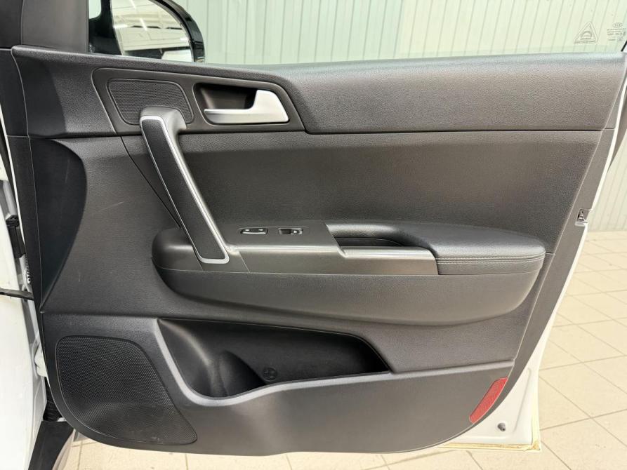 Kia Sportage IV Магнитогорск  - изображение 15