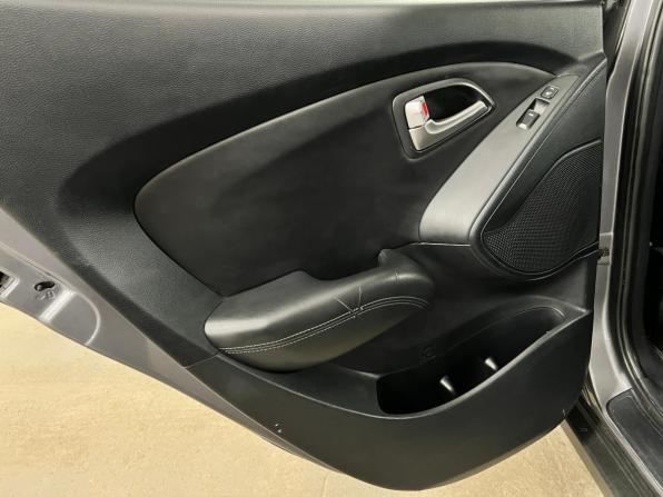 Hyundai ix35 I с пробегом 2011 года, цена 1 220 000 рублей, 112500 км, внедорожник, Автокод Объявления