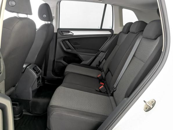 Volkswagen Tiguan II Рестайлинг с пробегом 2021 года, цена 3 110 000 рублей, 55235 км, внедорожник, Автокод Объявления