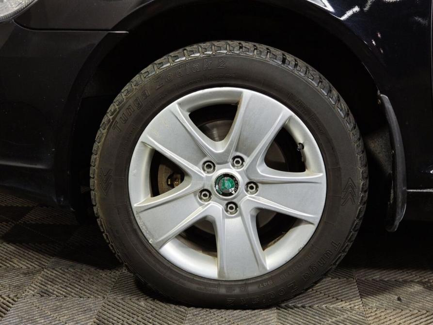 Skoda Octavia II (A5) Рестайлинг Москва  - изображение 9