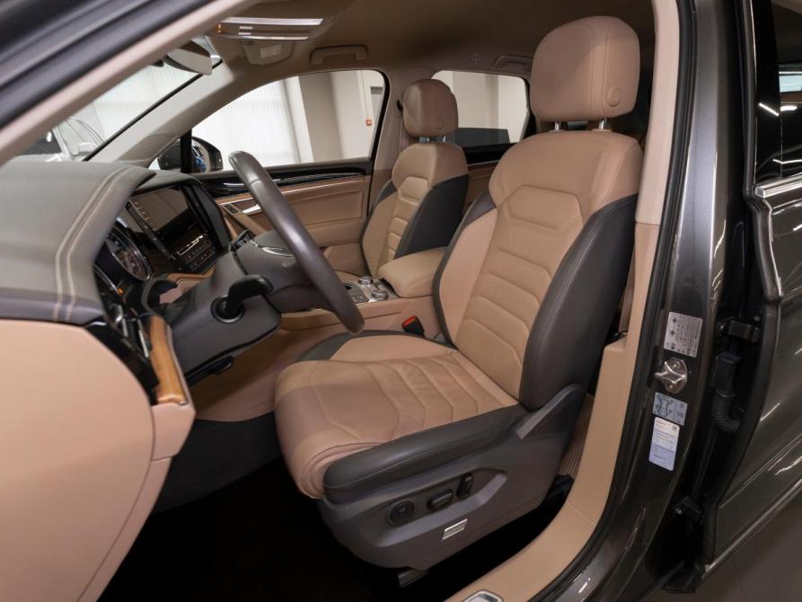Volkswagen Touareg III Москва  - изображение 9
