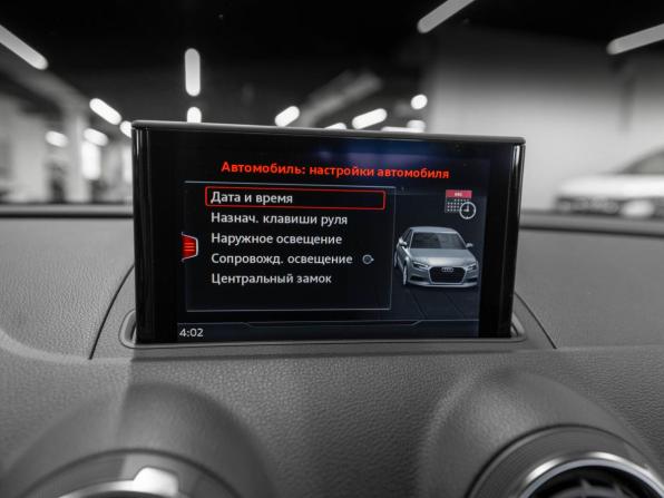 Audi A3 III (8V) Рестайлинг с пробегом 2018 года, цена 2 530 000 рублей, 35221 км, седан, Автокод Объявления
