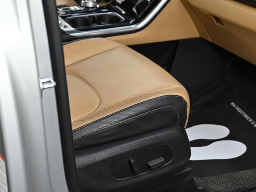 Kia Carnival IV Москва  - изображение 21
