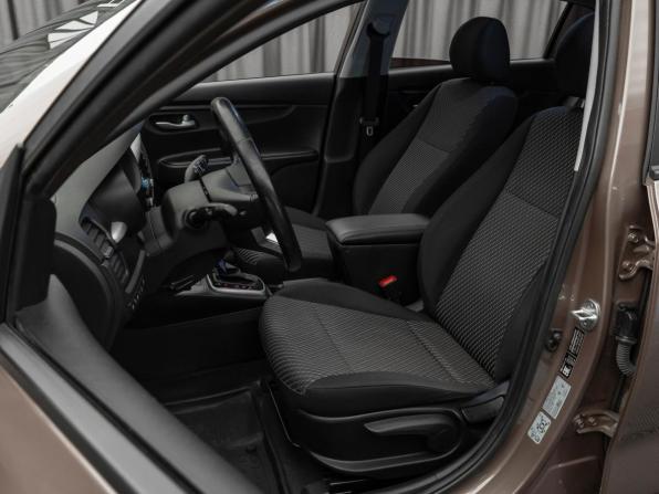 Kia Rio IV с пробегом 2018 года, цена 1 600 000 рублей, 117534 км, хэтчбек, Автокод Объявления