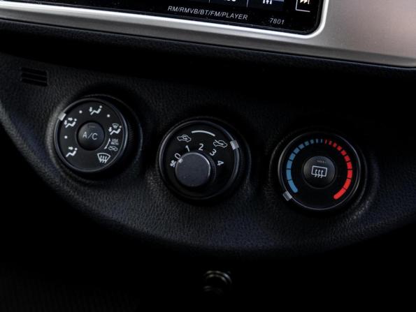 Toyota Vitz III (XP130) Рестайлинг с пробегом 2016 года, цена 970 000 рублей, 125238 км, хэтчбек, Автокод Объявления