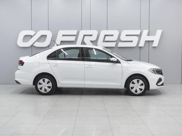 Volkswagen Polo VI с пробегом 2022 года, цена 1 739 000 рублей, 87404 км, лифтбек, Автокод Объявления