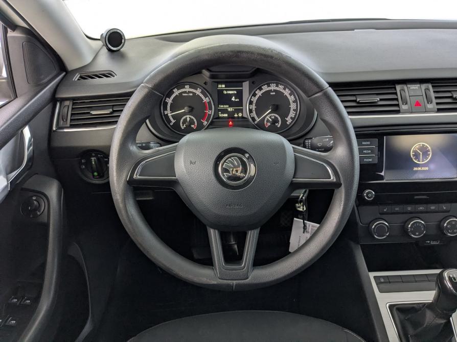 Skoda Octavia III (A7) Рестайлинг Москва  - изображение 25