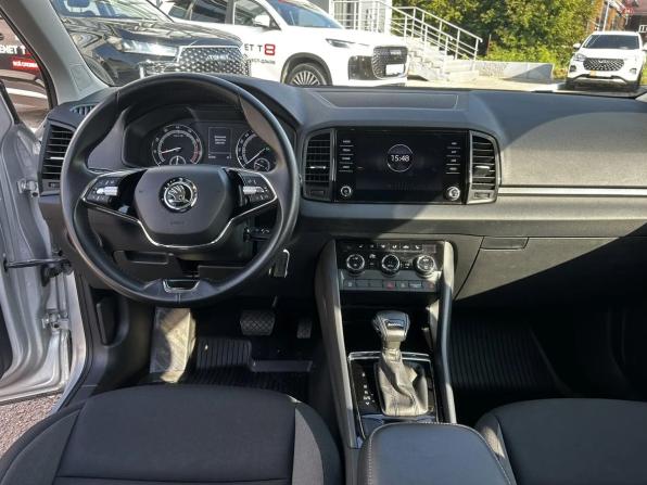 Skoda Karoq I с пробегом 2021 года, цена 2 464 000 рублей, 56000 км, внедорожник, Автокод Объявления
