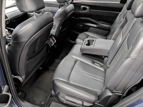 Kia Sorento IV с пробегом 2021 года, цена 3 700 000 рублей, 81833 км, внедорожник, Автокод Объявления
