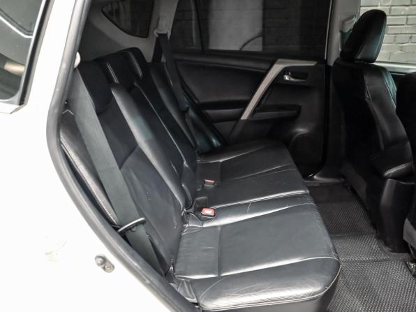 Toyota RAV4 IV (XA40) с пробегом 2013 года, цена 1 990 000 рублей, 237156 км, внедорожник, Автокод Объявления