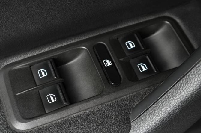 Skoda Yeti I с пробегом 2013 года, цена 719 000 рублей, 225117 км, внедорожник, Автокод Объявления