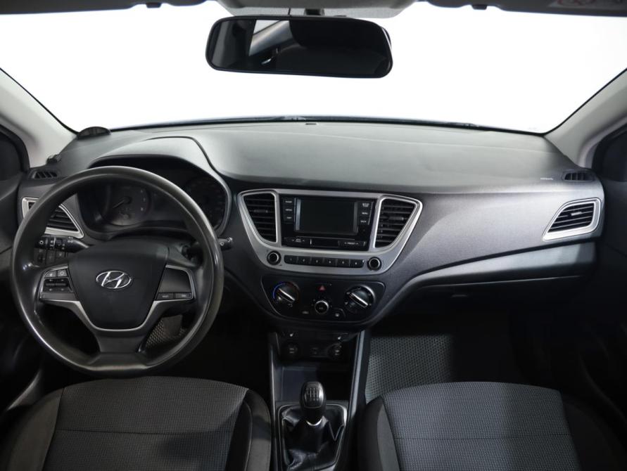 Hyundai Solaris II Санкт-Петербург  - изображение 10