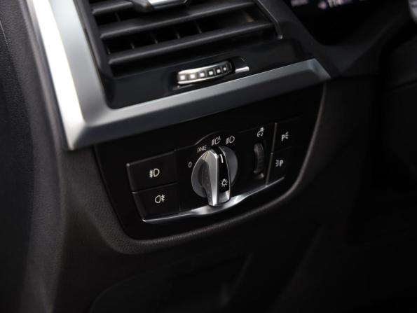 BMW X4 II (G02) с пробегом 2021 года, цена 4 749 000 рублей, 180498 км, внедорожник, Автокод Объявления