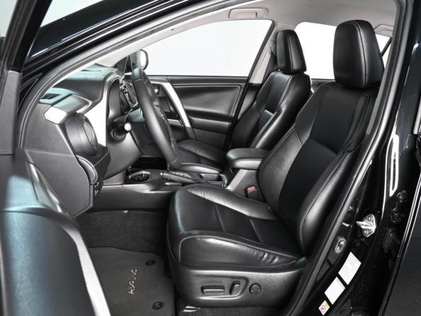 Toyota RAV4 IV (XA40) Рестайлинг с пробегом 2018 года, цена 2 799 000 рублей, 98007 км, внедорожник, Автокод Объявления
