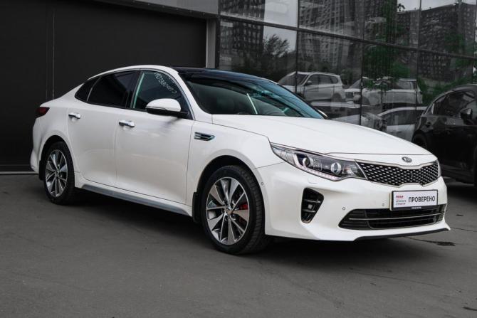 Kia Optima IV Рестайлинг с пробегом 2018 года, цена 2 350 000 рублей, 52080 км, седан, Автокод Объявления