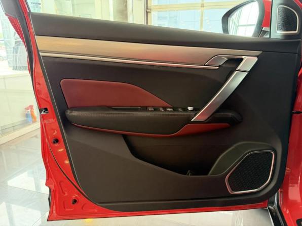 Geely Coolray I с пробегом 2021 года, цена 1 459 000 рублей, 97753 км, внедорожник, Автокод Объявления