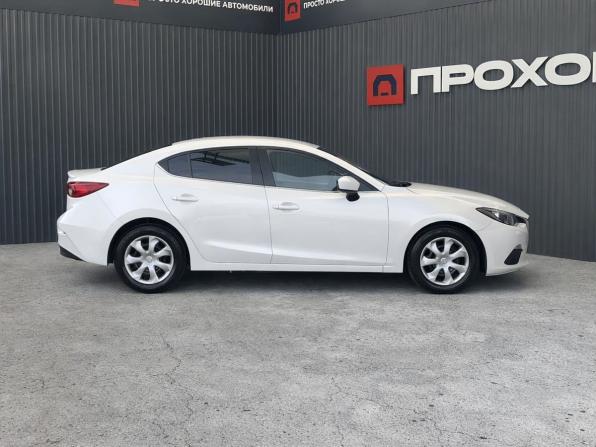 Mazda 3 III (BM) с пробегом 2014 года, цена 1 347 000 рублей, 119784 км, седан, Автокод Объявления