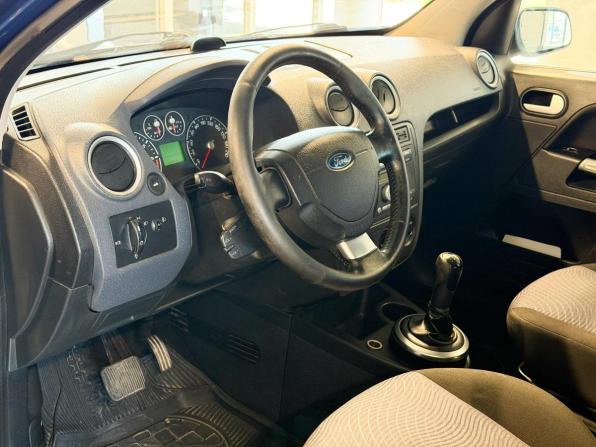 Ford Fusion I Рестайлинг с пробегом 2007 года, цена 368 700 рублей, 250083 км, хэтчбек, Автокод Объявления