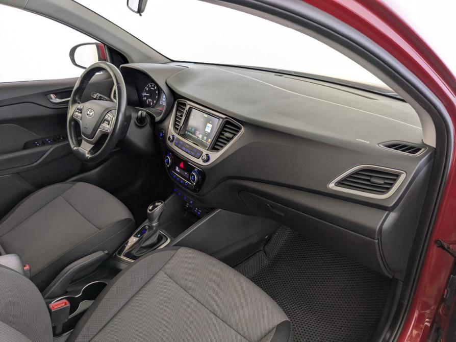 Hyundai Solaris II Москва  - изображение 11